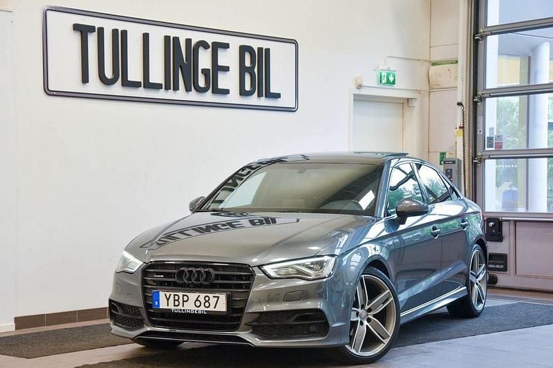 Grå Begagnad 2015 Audi A3 S-Line Sedan | 184 900 kr (Marknadspris) - Bild 1/4