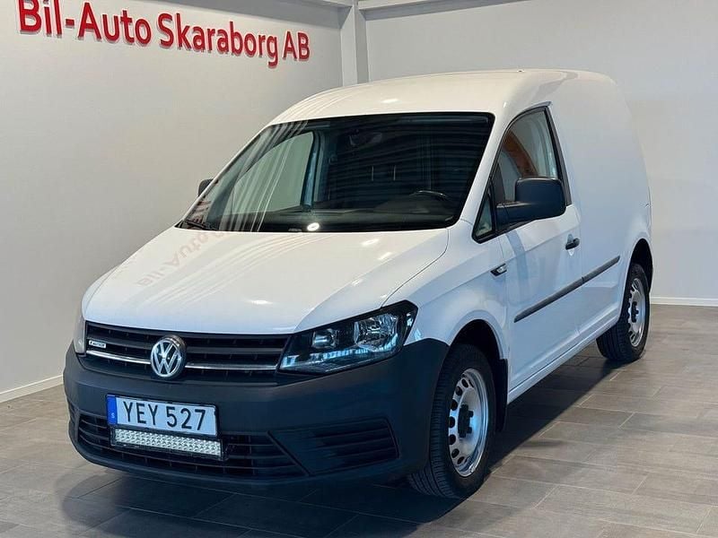Begagnad VW Caddy 123 HK (90 kW) 2017 Vit Minibuss