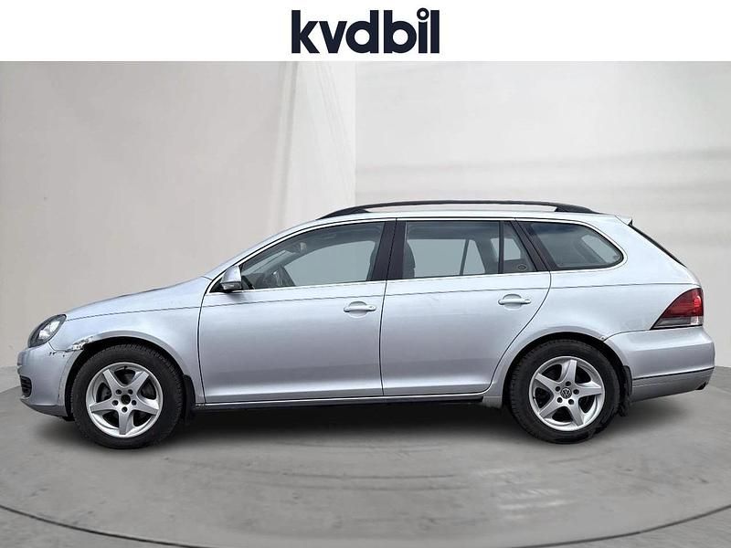 Begagnad VW Golf VII 2013 Silver Kombi