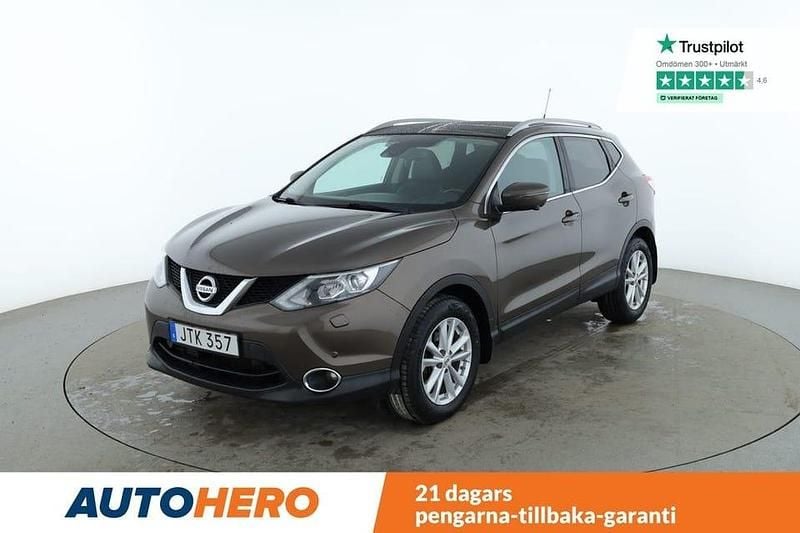 Brun Begagnad 2015 Nissan Qashqai 360º SUV | 127 000 kr (Marknadspris) - Bild 1/4