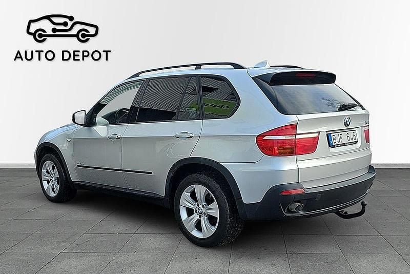 Begagnad BMW X5 Sport Line 235 HK (172 kW) 2010 Grå SUV