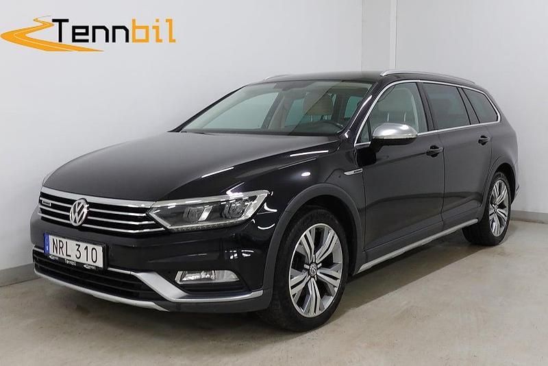Svart Begagnad 2016 VW Passat Alltrack Kombi | 158 900 kr (Bra pris) - Bild 1/4