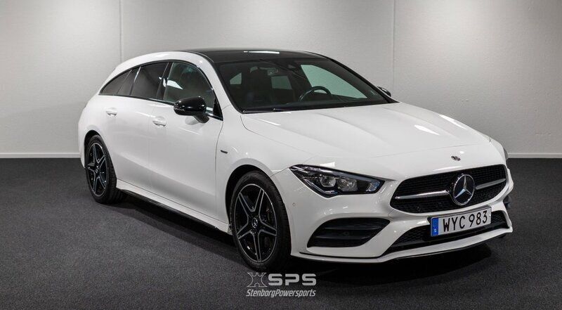 Vit Begagnad 2020 Mercedes CLA200 Shooting Brake AMG Kombi | 289 000 kr (Lite dyr) - Bild 1/4