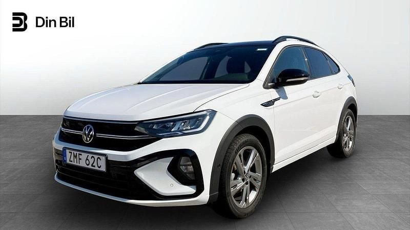 Vit Begagnad 2022 VW Taigo R-line SUV | 269 900 kr (Marknadspris) - Bild 1/4