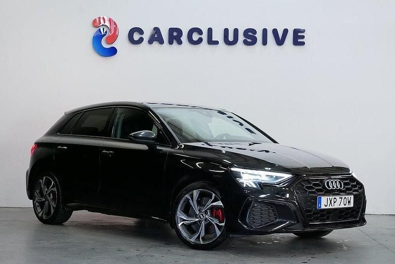 Svart Begagnad 2020 Audi A3 e-tron S-Line Halvkombi | 239 900 kr (Dyr) - Bild 1/4