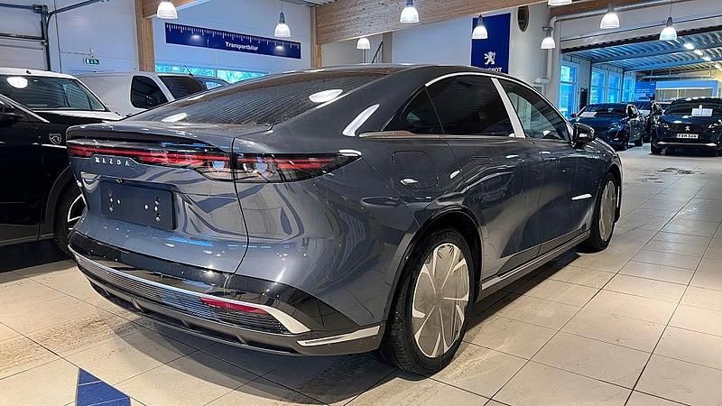 Ny Mazda 6e Takumi-Line 189 kW (258 HK) 2025 Grå Halvkombi