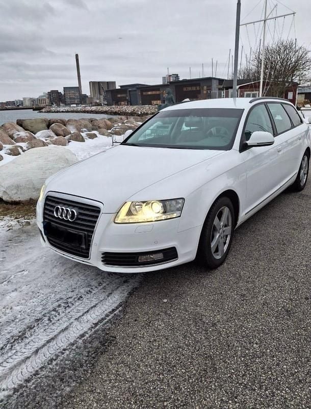 Begagnad Audi A6 170 HK (125 kW) 2011 Kombi