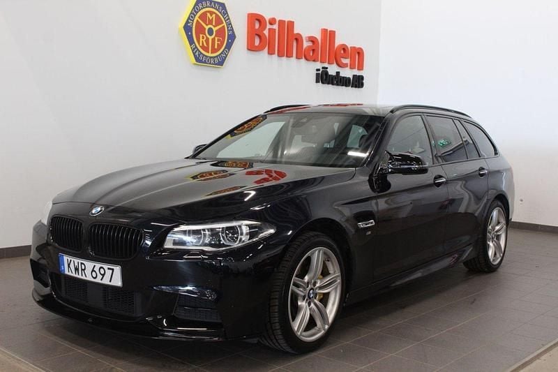 Svart Begagnad 2016 BMW 530 M Sport Kombi | 269 000 kr (Lite dyr) - Bild 1/4