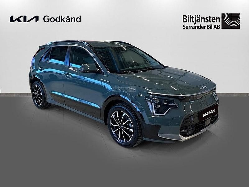 Begagnad Kia e-Niro Advance 2023 Grön SUV
