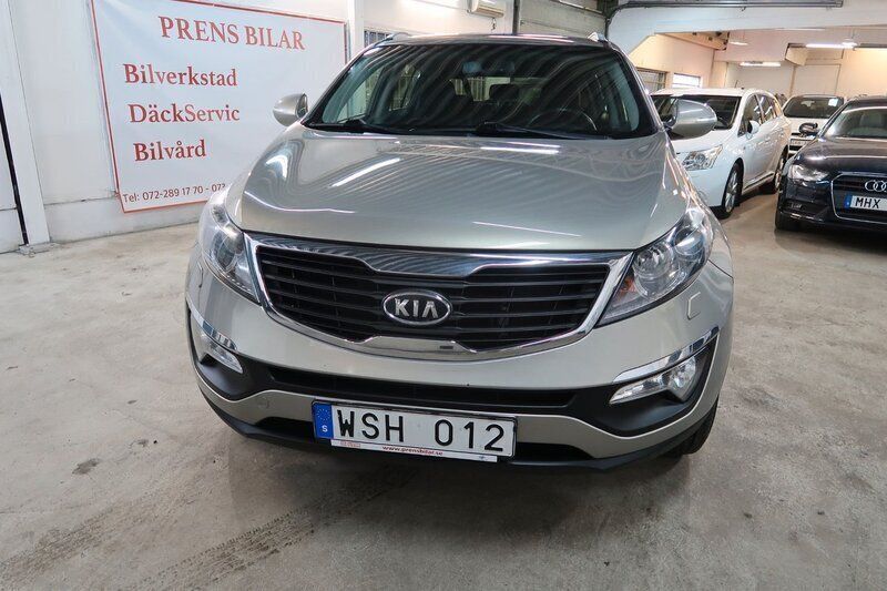 Silver Begagnad 2012 Kia Sportage EX SUV | 94 900 kr (Marknadspris) - Bild 1/4