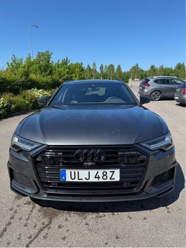 Grå Begagnad 2022 Audi A6 S-Line Kombi | 469 000 kr (Marknadspris) - Bild 1/4