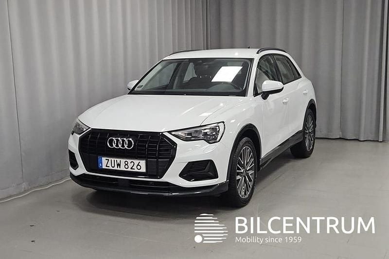 Begagnad Audi Q3 Proline 151 HK (111 kW) 2021 Vit SUV