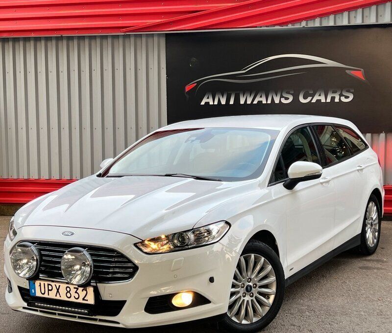 Vit Begagnad 2019 Ford Mondeo Trend Kombi | 155 000 kr (Bra pris) - Bild 1/4