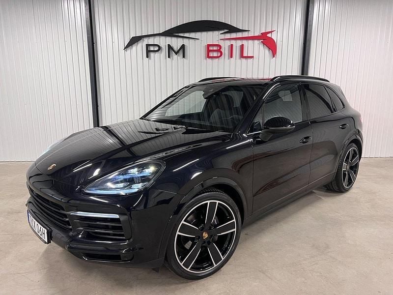 Svart Begagnad 2019 Porsche Cayenne SUV | 459 900 kr (Superpris) - Bild 1/4