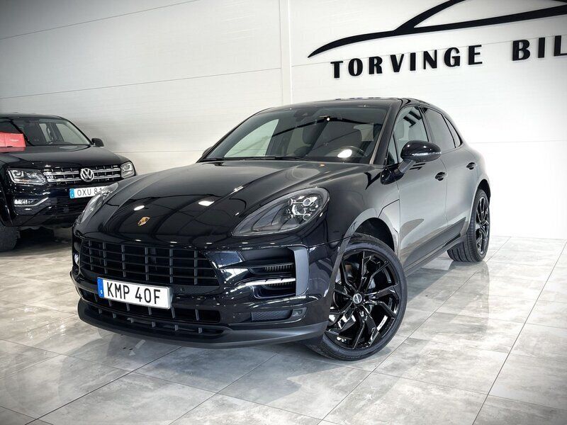 Svart Begagnad 2020 Porsche Macan S Sport SUV | 554 000 kr (Marknadspris) - Bild 1/4