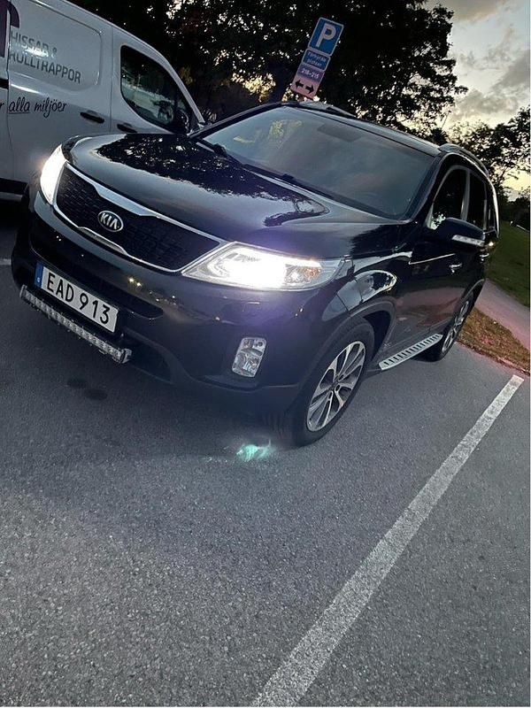 Svart Begagnad 2014 Kia Sorento SUV | 139 000 kr (Dyr) - Bild 1/4