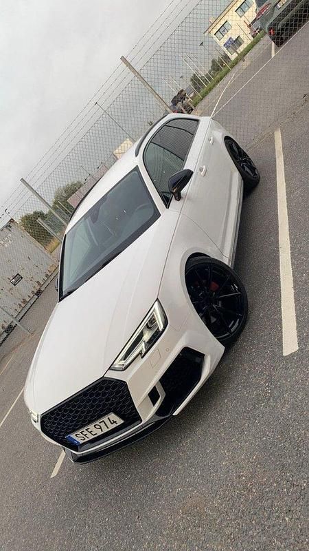 Vit Begagnad 2017 Audi A4 Proline Kombi | 150 000 kr (Lite dyr) - Bild 1/4