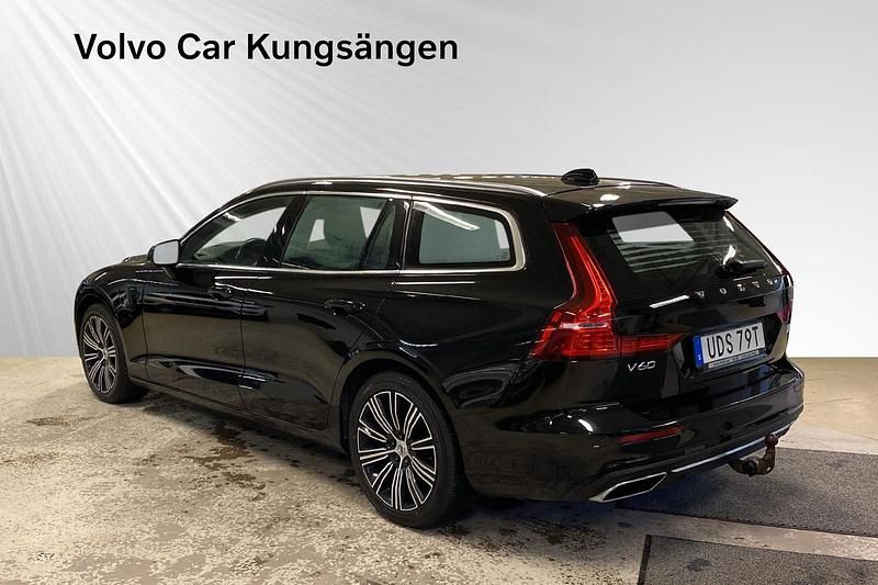 Begagnad Volvo V60 Inscription 341 HK (250 kW) 2020 Svart Kombi