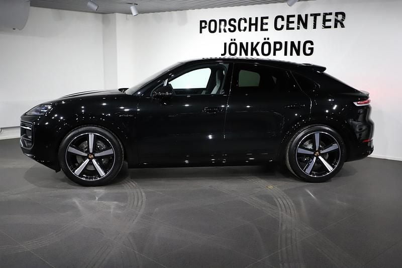 Ny Porsche Cayenne Black Edition 470 HK (345 kW) 2026 SUV