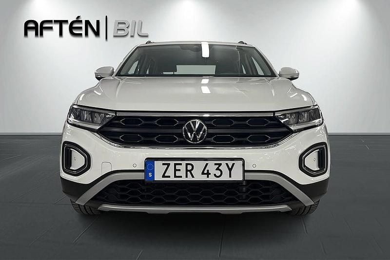 Begagnad VW T-Roc 111 HK (81 kW) 2023 Vit SUV