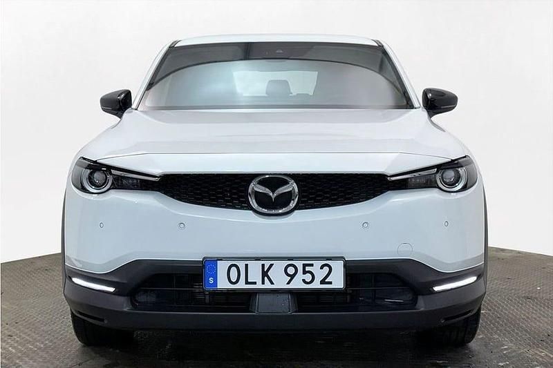 Begagnad Mazda MX30 105 kW (143 HK) 2022 Vit SUV