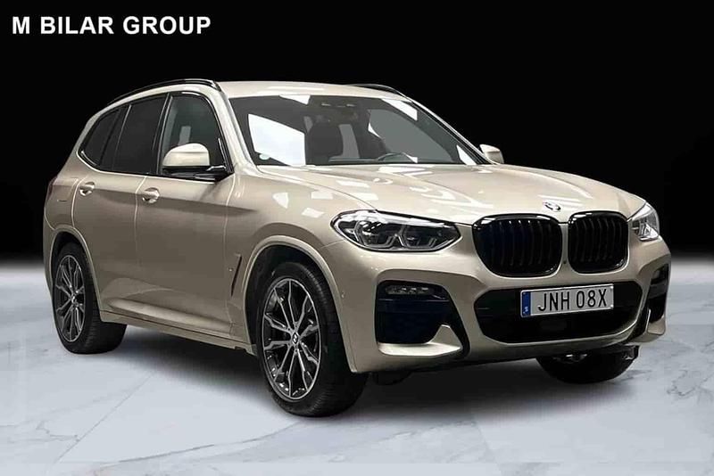 Grå Begagnad 2020 BMW X3 SUV | 436 900 kr (Lite dyr) - Bild 1/1
