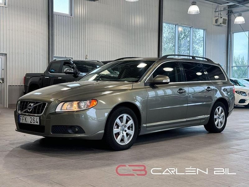 Grön Begagnad 2010 Volvo V70 Momentum Kombi | 78 900 kr (Marknadspris) - Bild 1/4