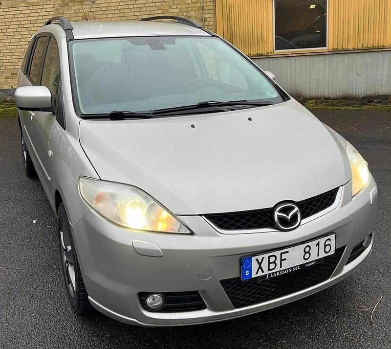 Grå Begagnad 2006 Mazda 5 Minibuss | 23 500 kr - Bild 1/4
