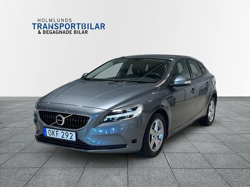 Begagnad Volvo V40 Kinetic 124 HK (91 kW) 2016 Grå Halvkombi