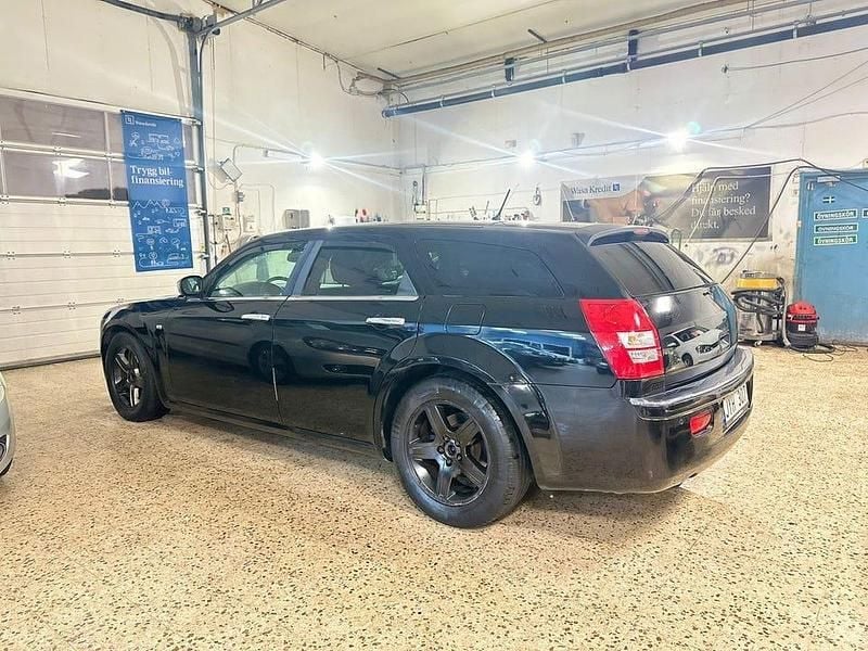 Begagnad Chrysler 300C Touring 218 HK (160 kW) 2008 Svart Kombi