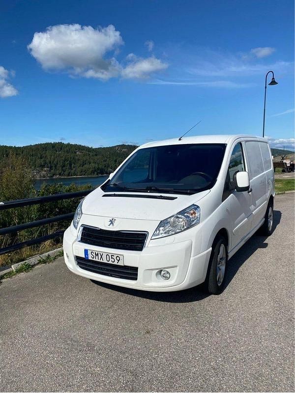 Vit Begagnad 2016 Peugeot Expert Van | 69 500 kr (Superpris) - Bild 1/4
