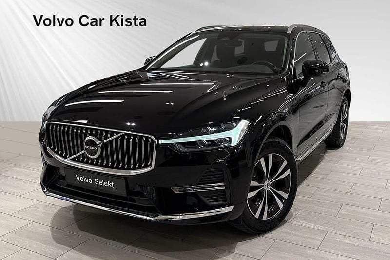 Svart Begagnad 2023 Volvo XC60 Core SUV | 449 900 kr - Bild 1/3