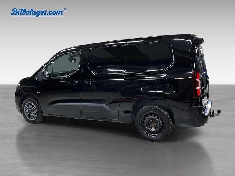 Begagnad Opel Combo 132 HK (97 kW) 2021 Svart Pickup