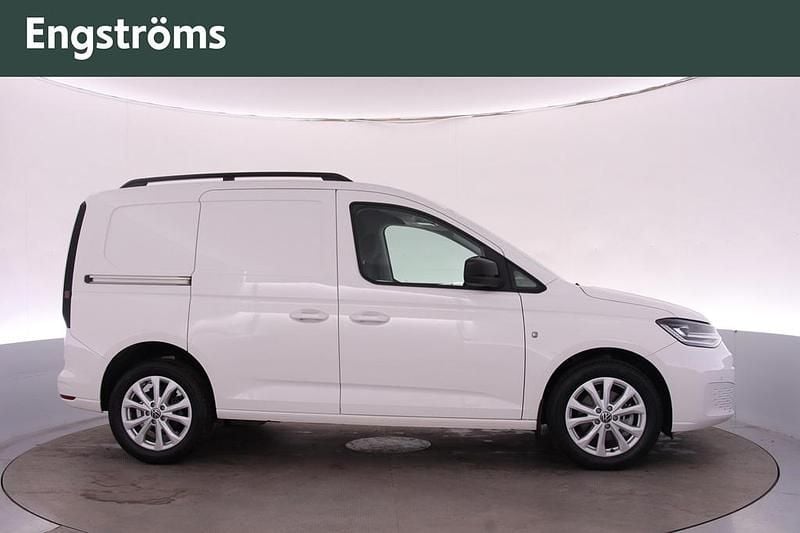 Begagnad VW Caddy 122 HK (89 kW) 2024 Candyvit Minibuss
