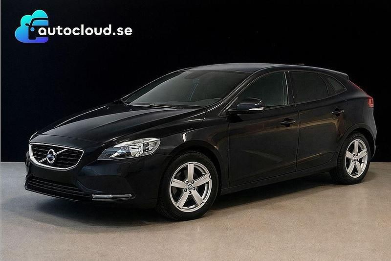 Svart Begagnad 2016 Volvo V40 Momentum Kombi | 159 800 kr (Marknadspris) - Bild 1/3