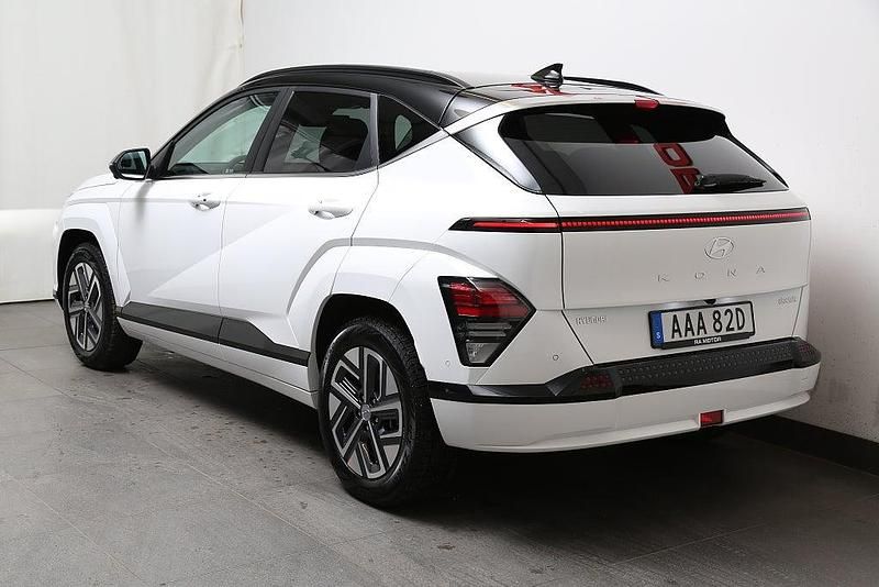 Begagnad Hyundai Kona Advanced 160 kW (218 HK) 2024 Vit SUV
