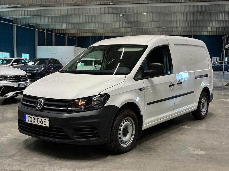 Vit Begagnad 2019 VW Caddy Maxi Minibuss | 209 900 kr (Marknadspris) - Bild 1/4
