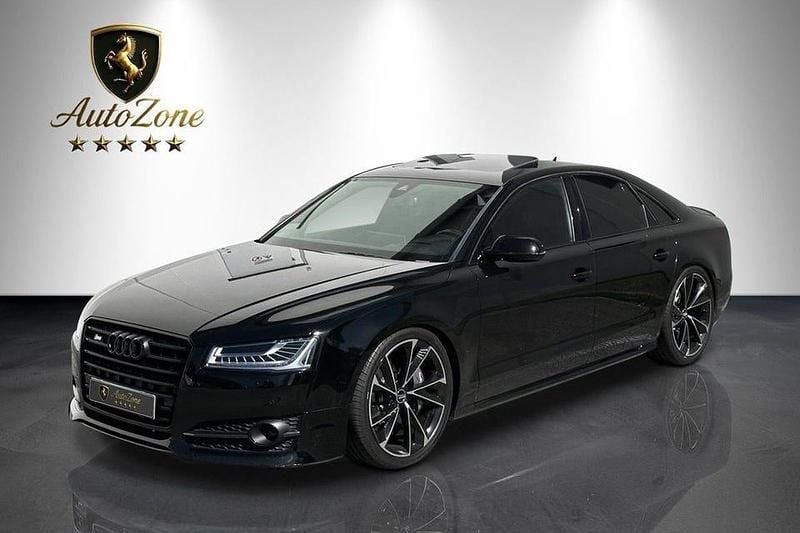 Begagnad Audi S8 plus Comfort 606 HK (445 kW) 2017 Svart Sedan