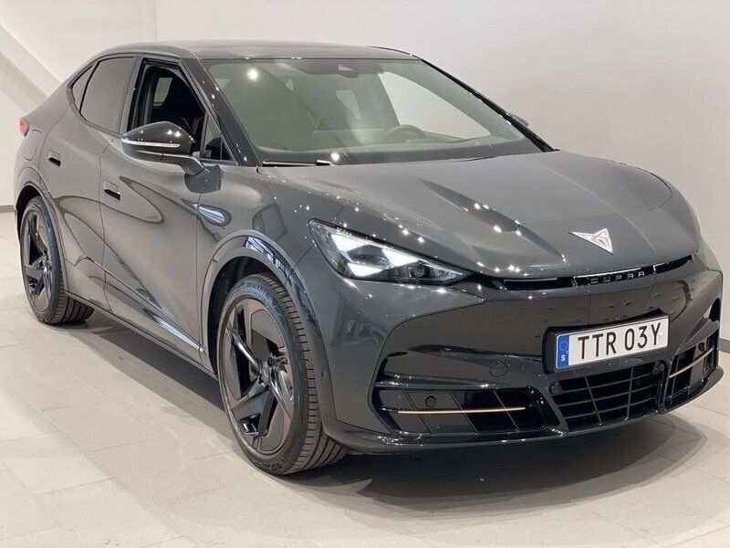 Grå (basalt grey) Begagnad 2024 Cupra Tavascan VZ SUV | 579 900 kr - Bild 1/3