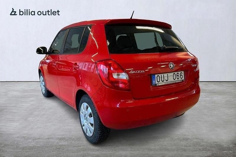 Begagnad Skoda Fabia 105 HK (77 kW) 2013 Röd Halvkombi