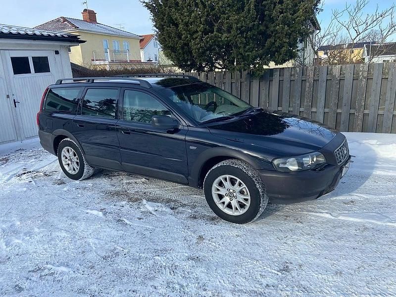 Begagnad Volvo XC70 209 HK (153 kW) 2003 Svart Kombi
