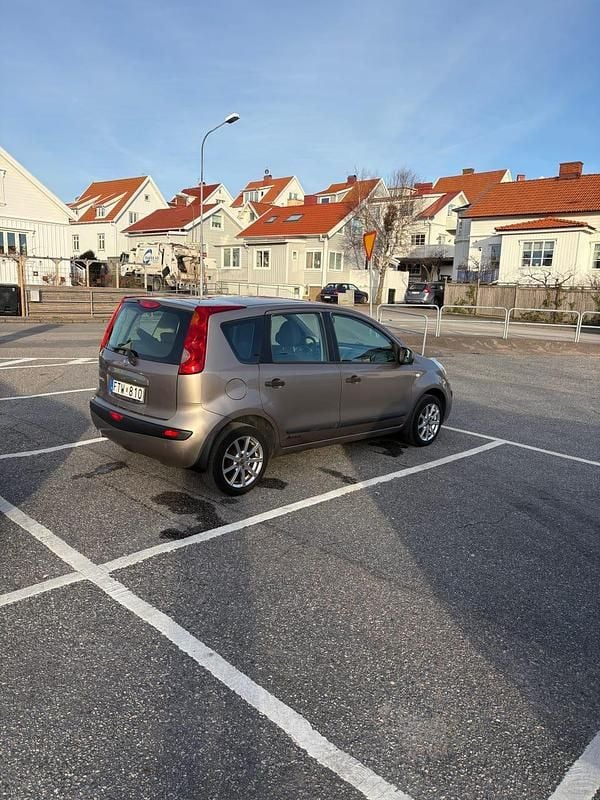 Begagnad 2007 Nissan Note Halvkombi | 29 995 kr (Bra pris) - Bild 1/4