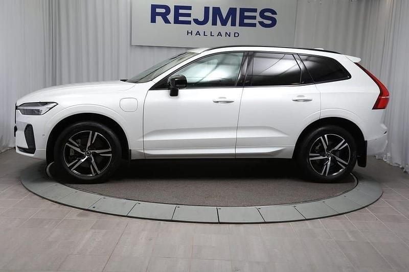 Begagnad Volvo XC60 R-Design 344 HK (253 kW) 2022 Vit SUV