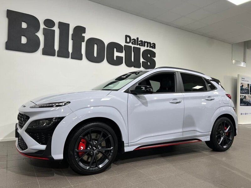 Blå Begagnad 2022 Hyundai Kona N Line SUV | 374 900 kr - Bild 1/4