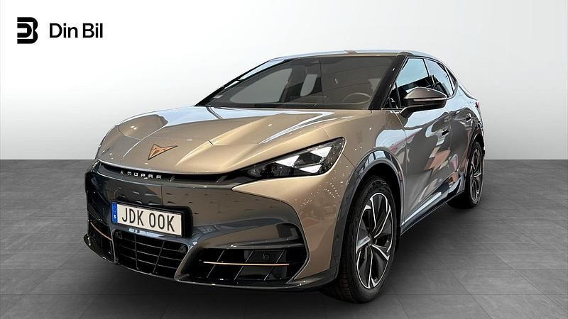 Begagnad Cupra Tavascan VZ 253 kW (344 HK) 2024 Ljusbrun SUV