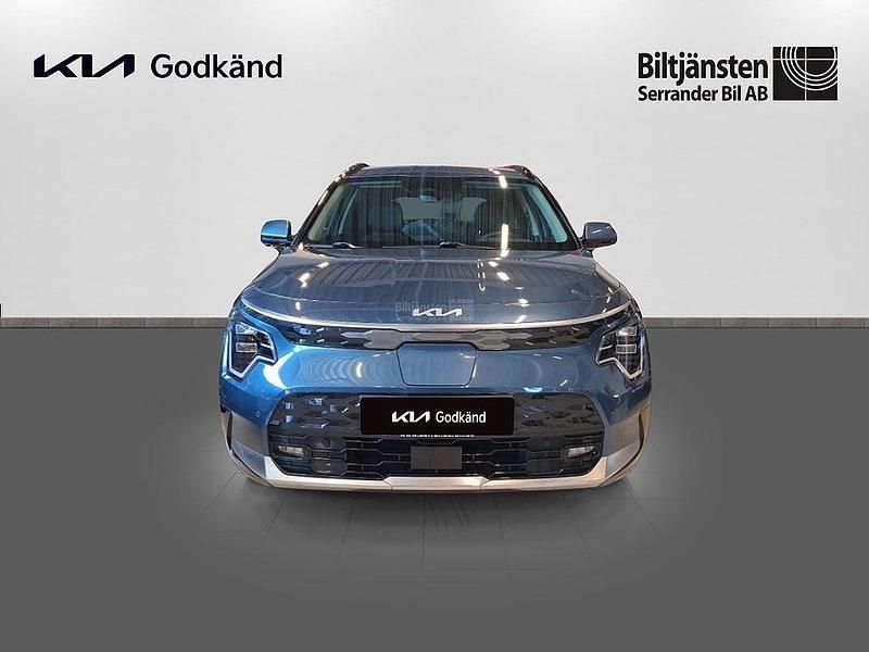 Begagnad Kia e-Niro Advance 150 kW (204 HK) 2022 Blå SUV
