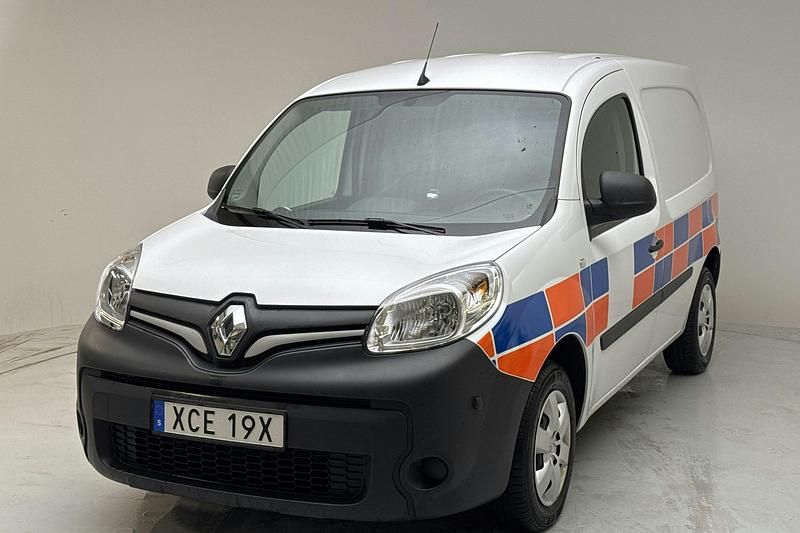 Vit Begagnad 2021 Renault Kangoo Minibuss | 119 000 kr - Bild 1/4