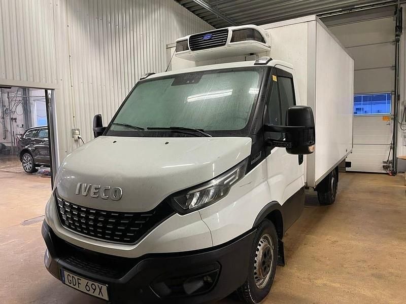 Begagnad Iveco Daily 136 HK (100 kW) 2021 Vit