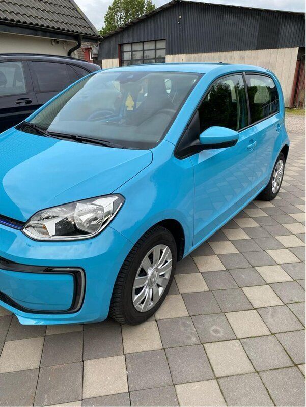 Begagnad 2022 VW e-up! Halvkombi | 179 000 kr (Bra pris) - Bild 1/2