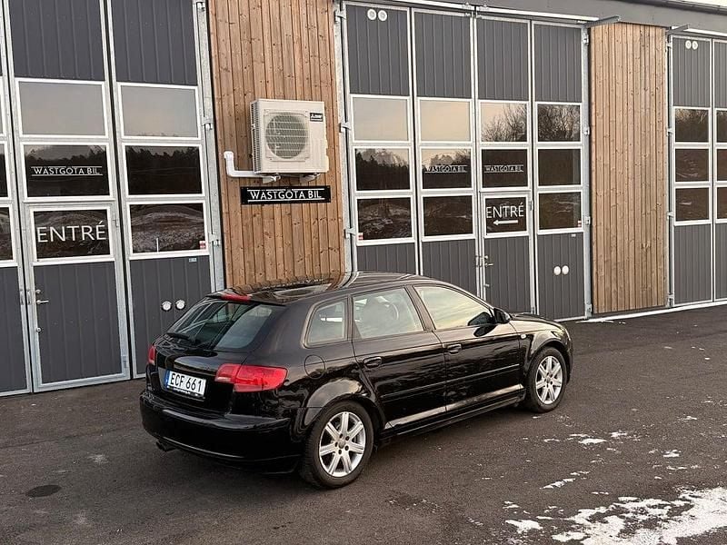 Begagnad Audi A3 Sportback 200 HK (147 kW) 2006 Svart Halvkombi